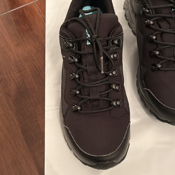 Fila Womens 10 Hiking shoes - Picture 3 of 5